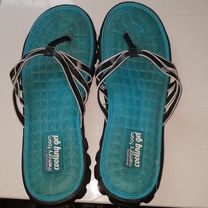 cooling flip flops